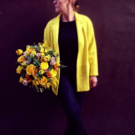 yellow flower bouquet delivery